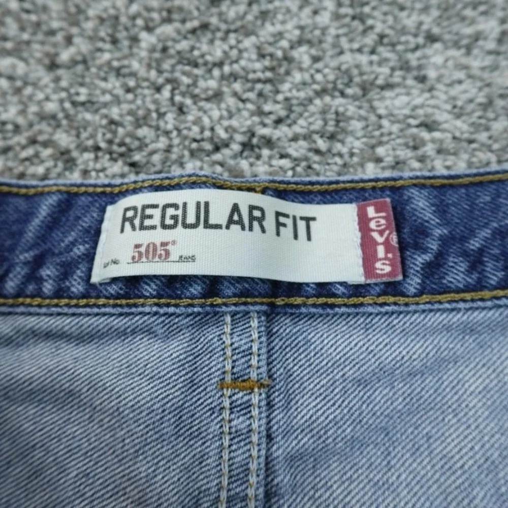 Levis Jeans Mens 36X34 Dark Blue Denim‎ Pants 505 Regular Fit Straight Leg Y2K